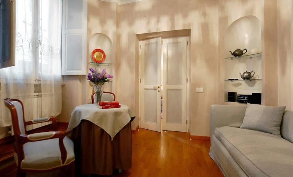 Piazza Di Spagna Sweet Home โรม ภายนอก รูปภาพ